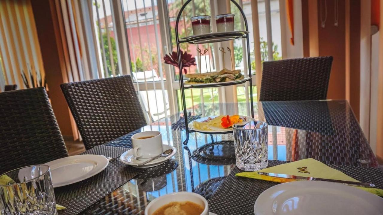 Haus Marianne Hotell Franzhausen Exteriör bild